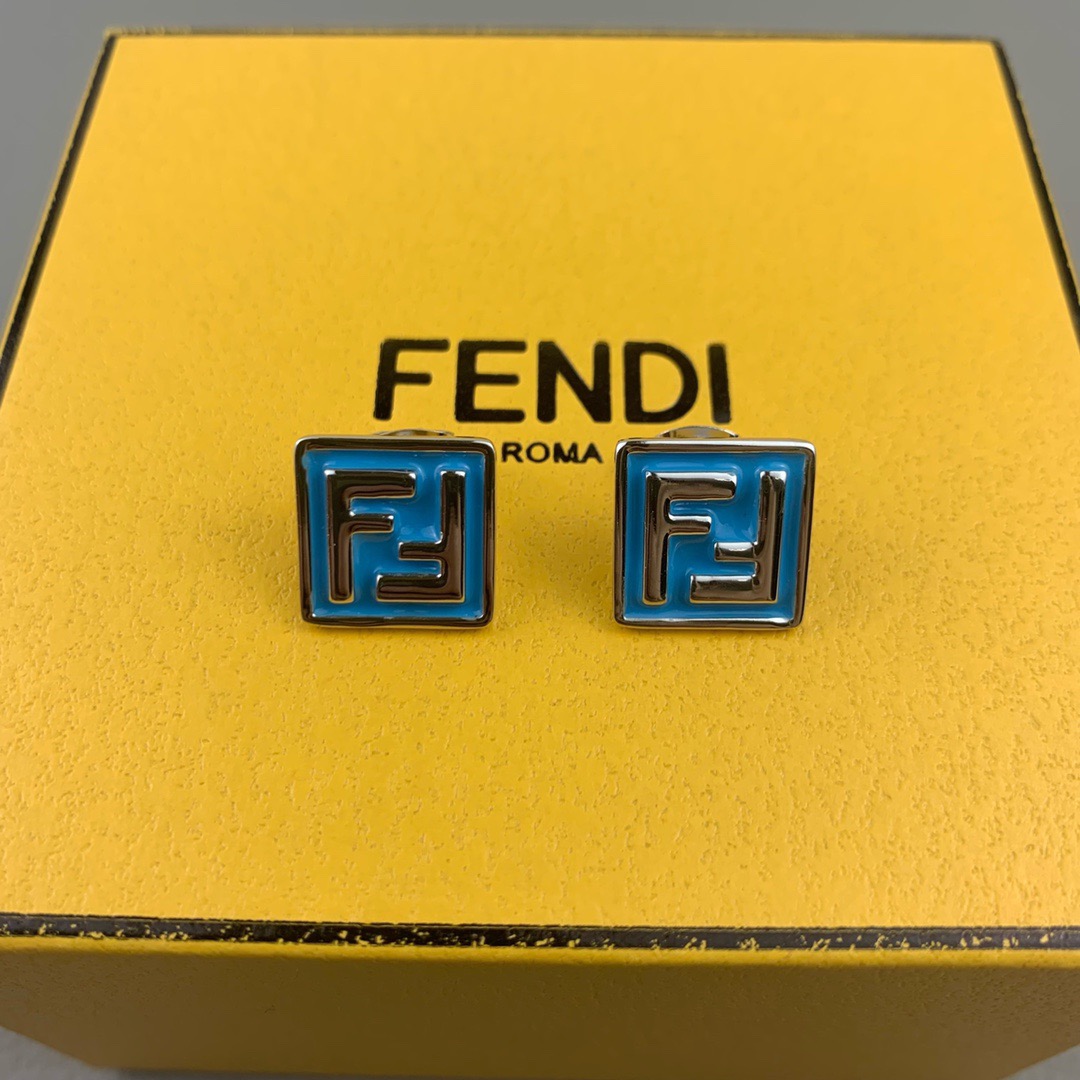 fendi earrings & stud