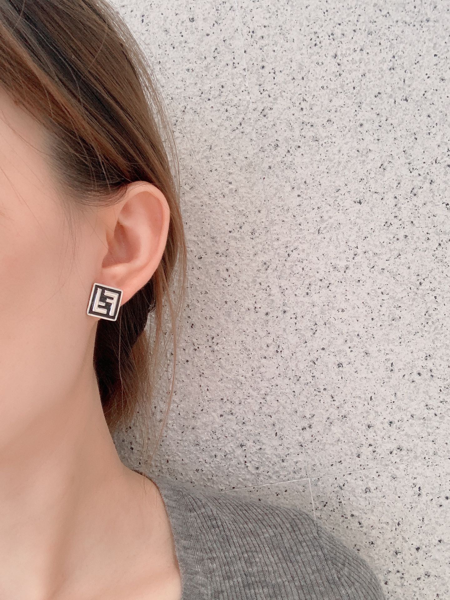 fendi earrings & stud