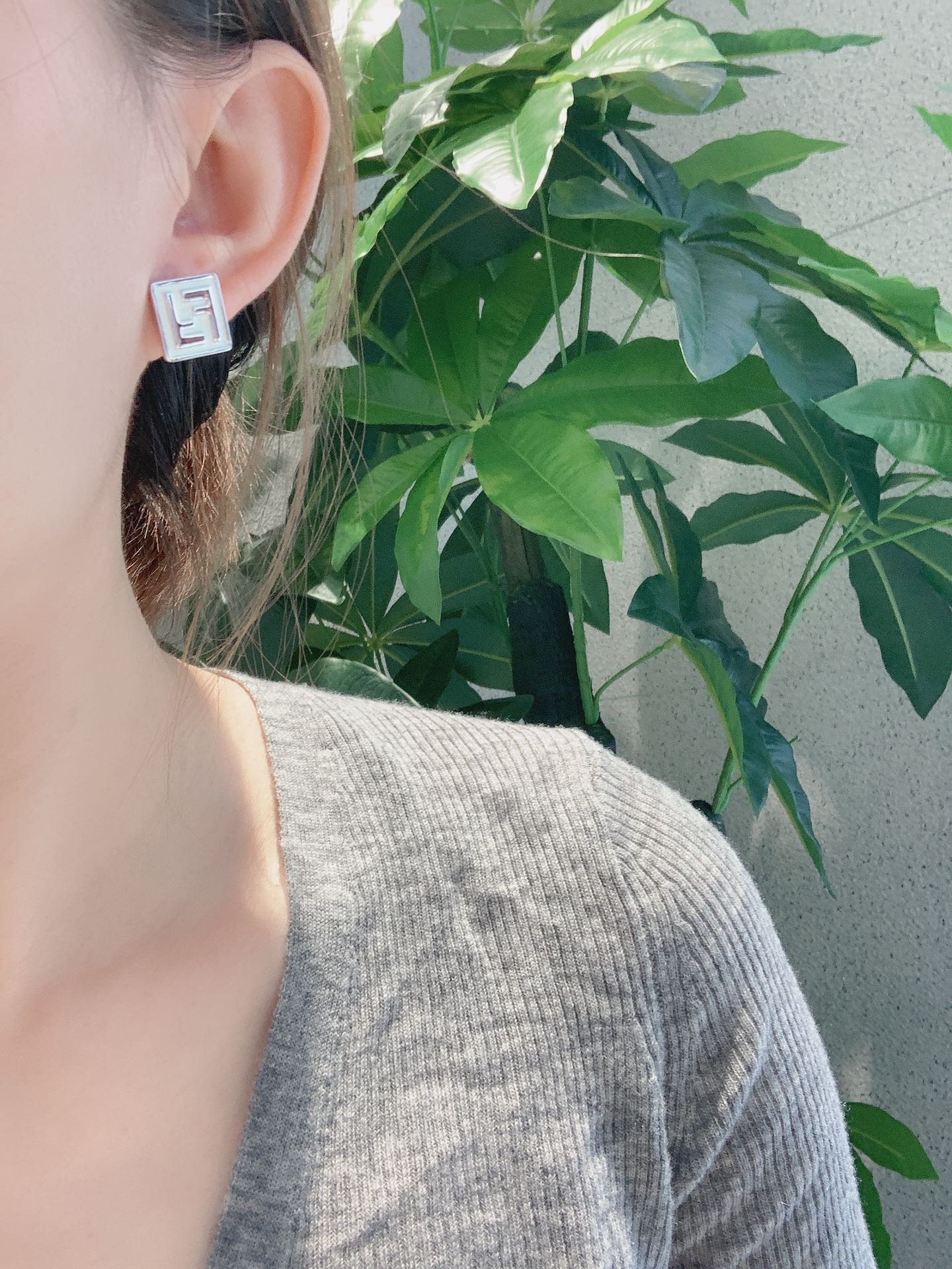 fendi earrings & stud