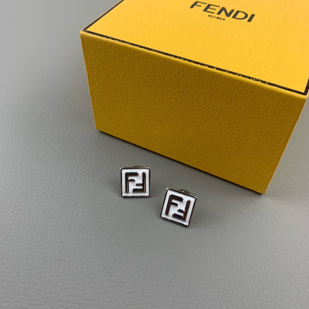 fendi earrings & stud