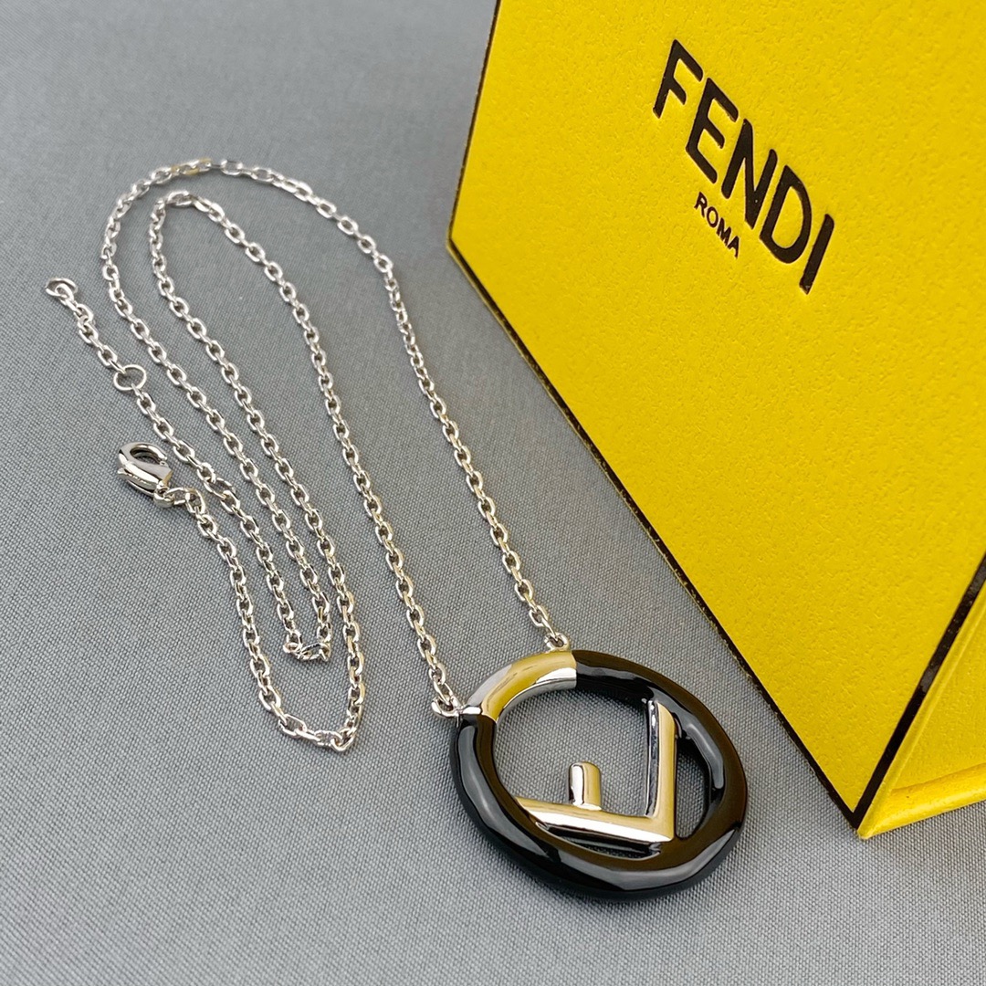 fendi necklaces