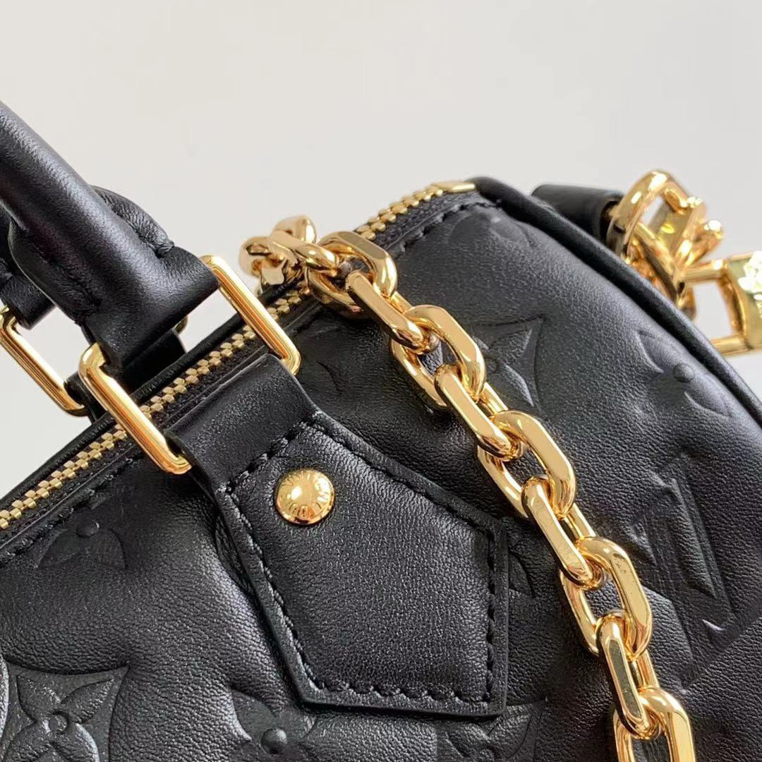 M58631  SPEEDY BANDOULIÈRE 22