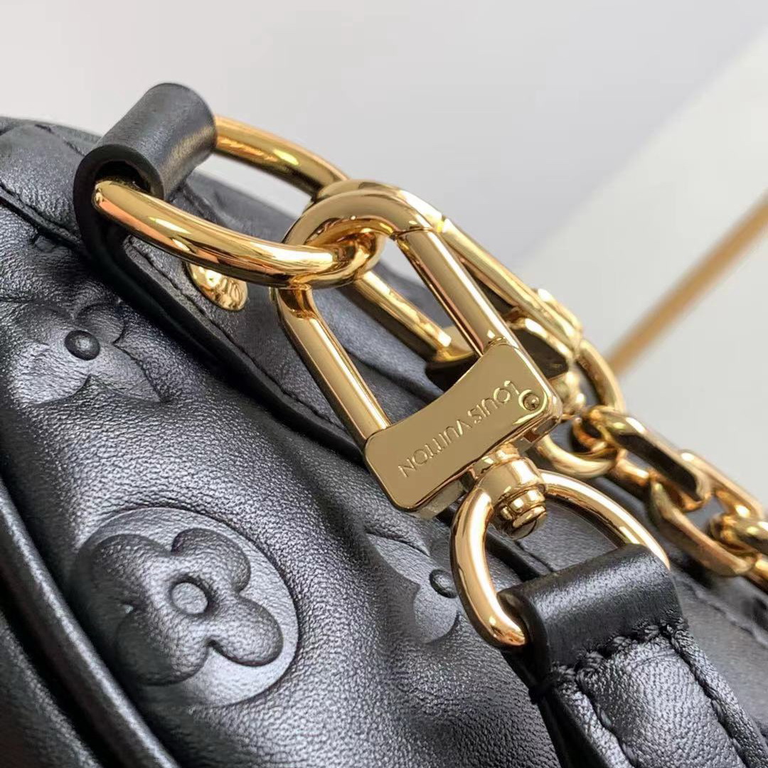 M58631  SPEEDY BANDOULIÈRE 22