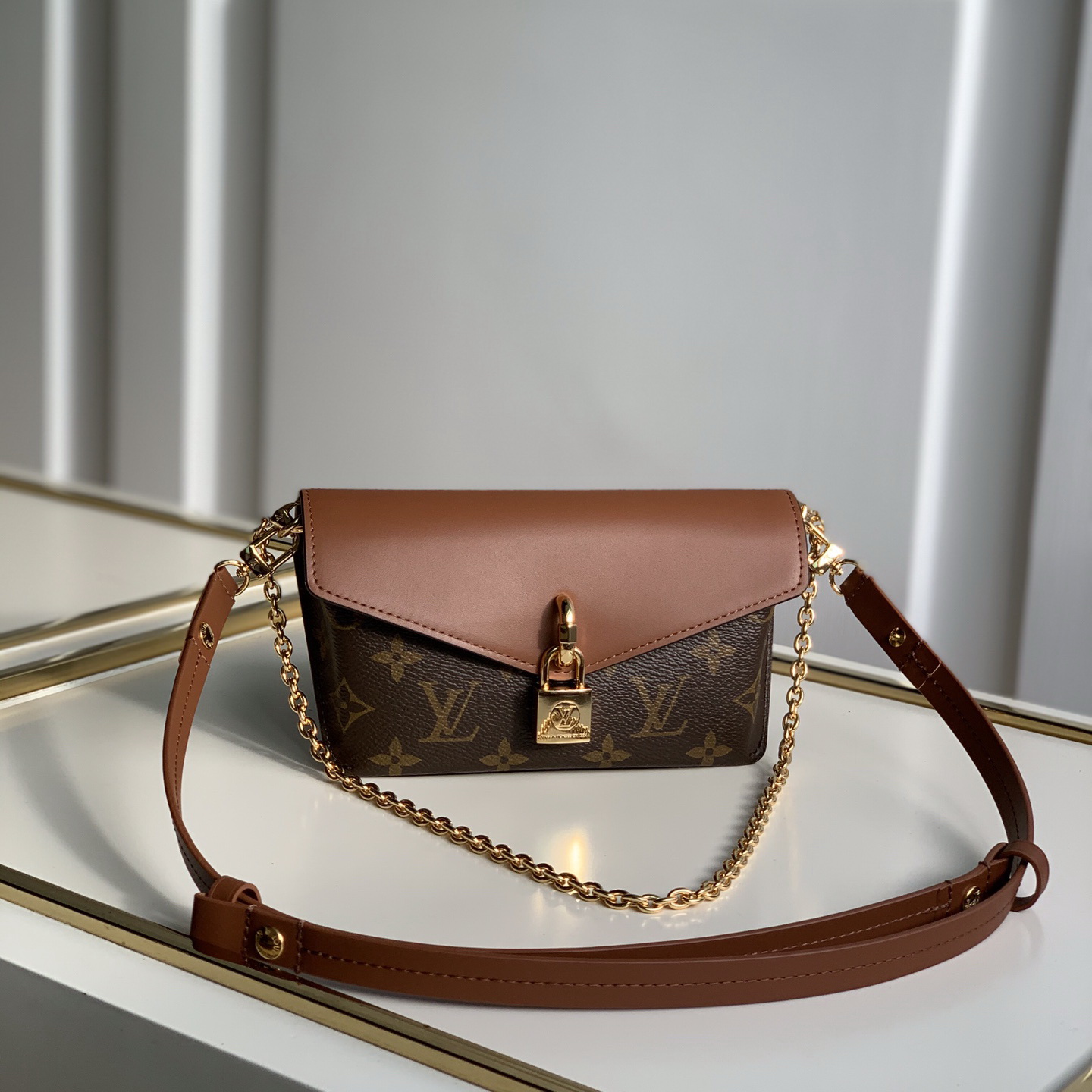 M80763  Padlock on Strap, Louis Vuitton LV