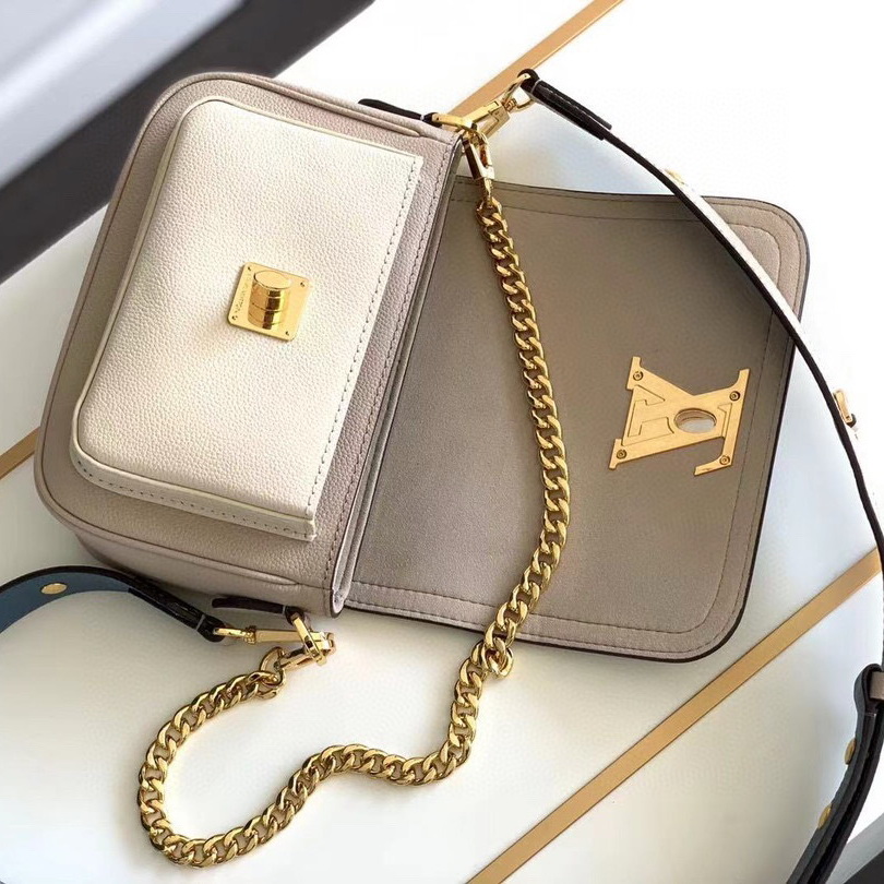 M58554  LOCKME TENDER, Louis Vuitton LV