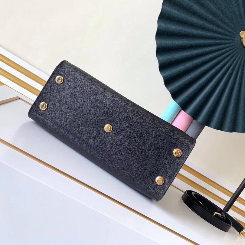 M53826  ON MY SIDE MM, Louis Vuitton LV