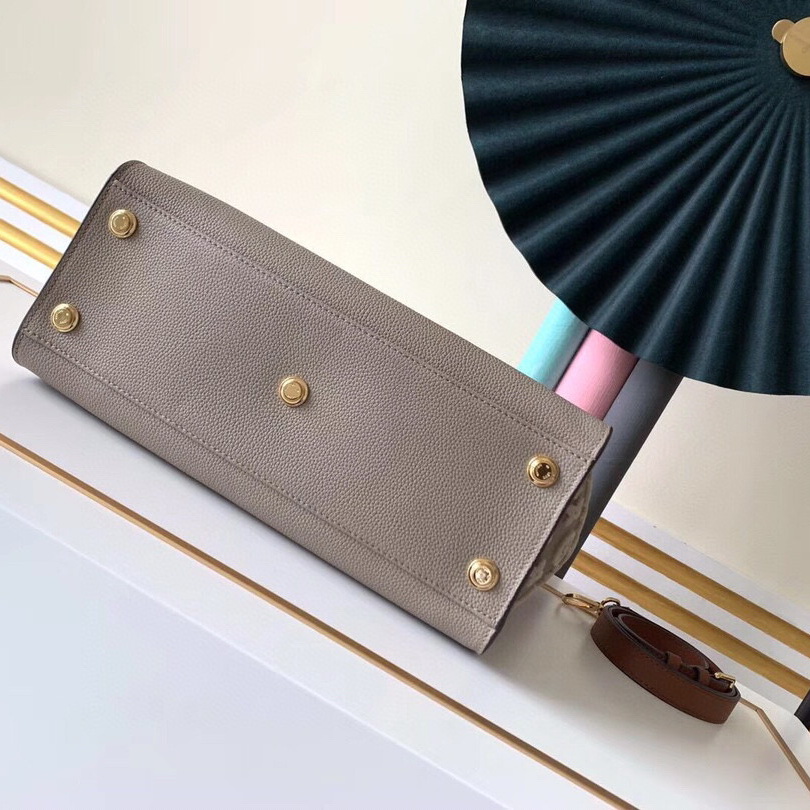 M53825  ON MY SIDE MM, Louis Vuitton LV