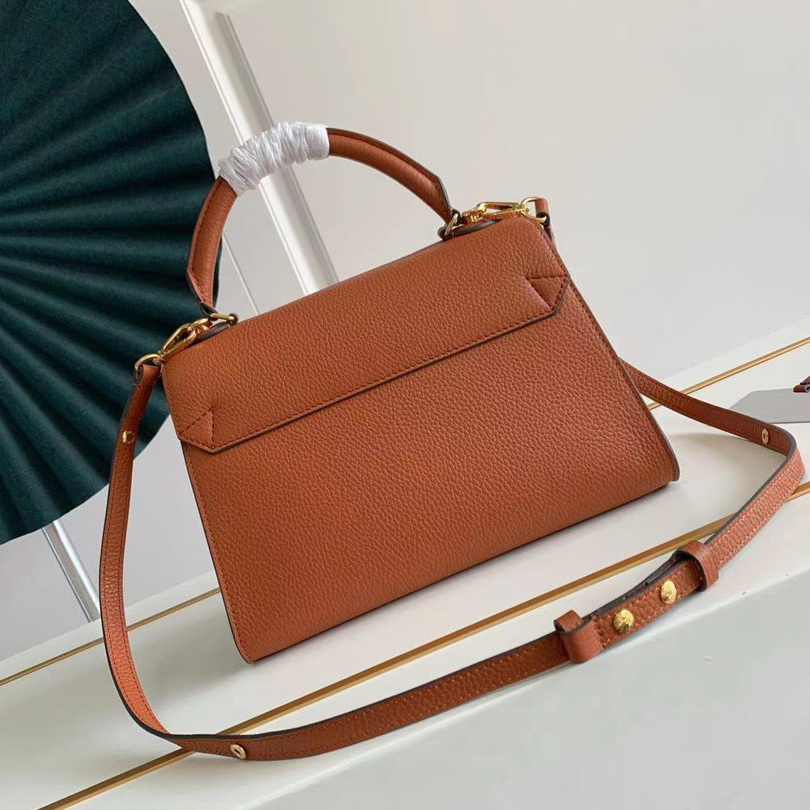 TWIST ONE HANDLE MM, LOUIS VUITTON LV