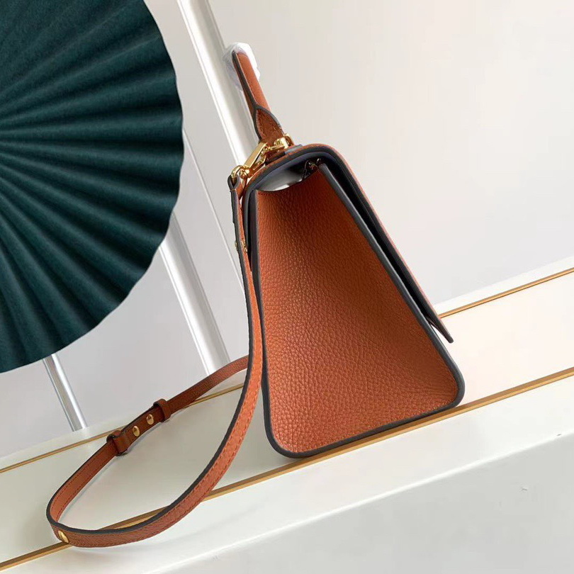 TWIST ONE HANDLE MM, LOUIS VUITTON LV