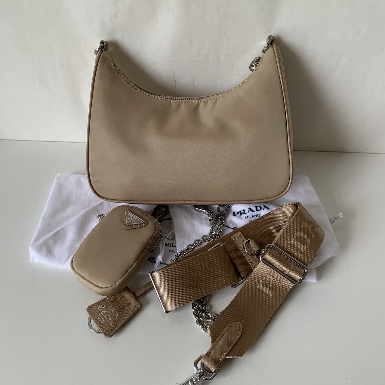 Prada Re-Edition 2005 nylon shoulder bag