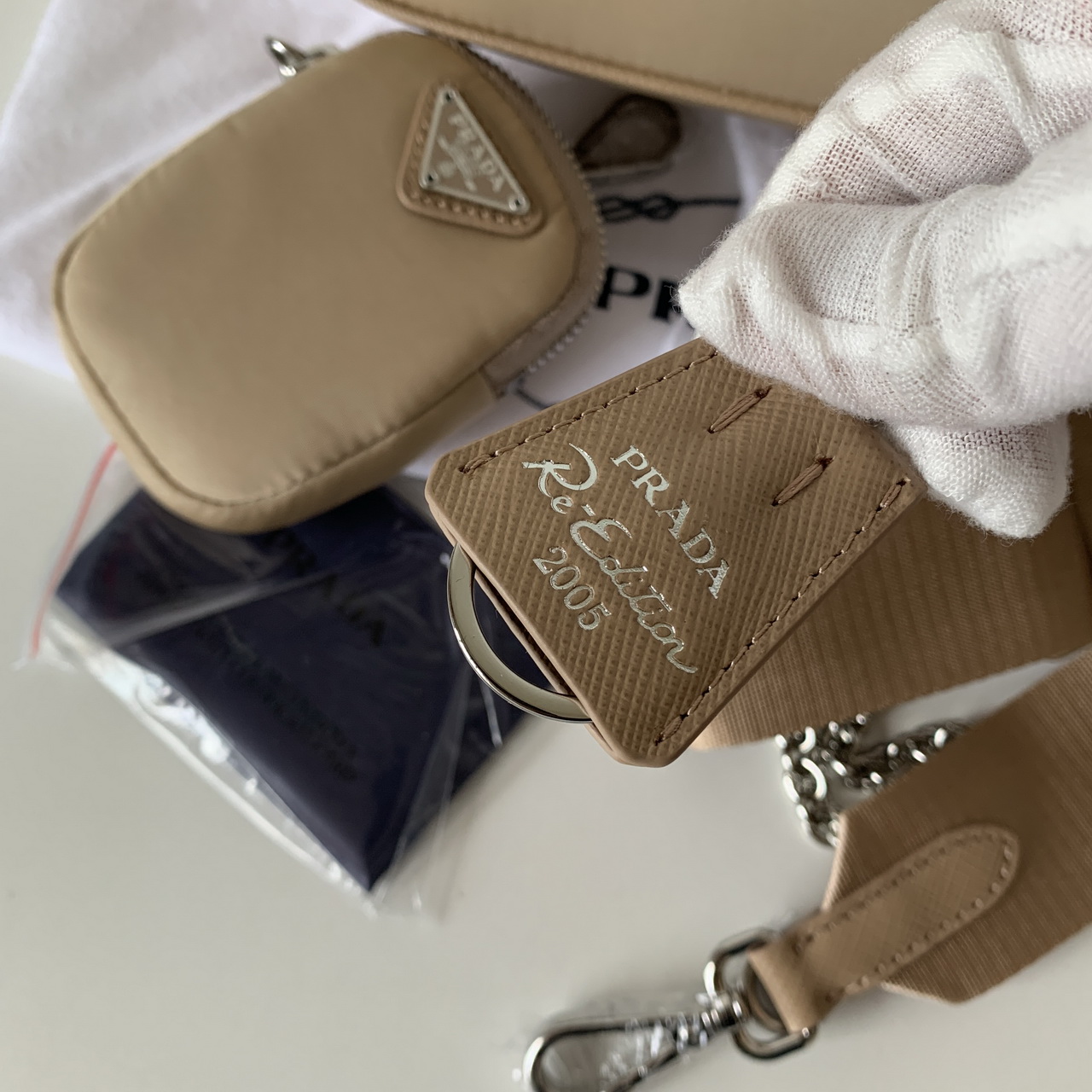 Prada Re-Edition 2005 nylon shoulder bag
