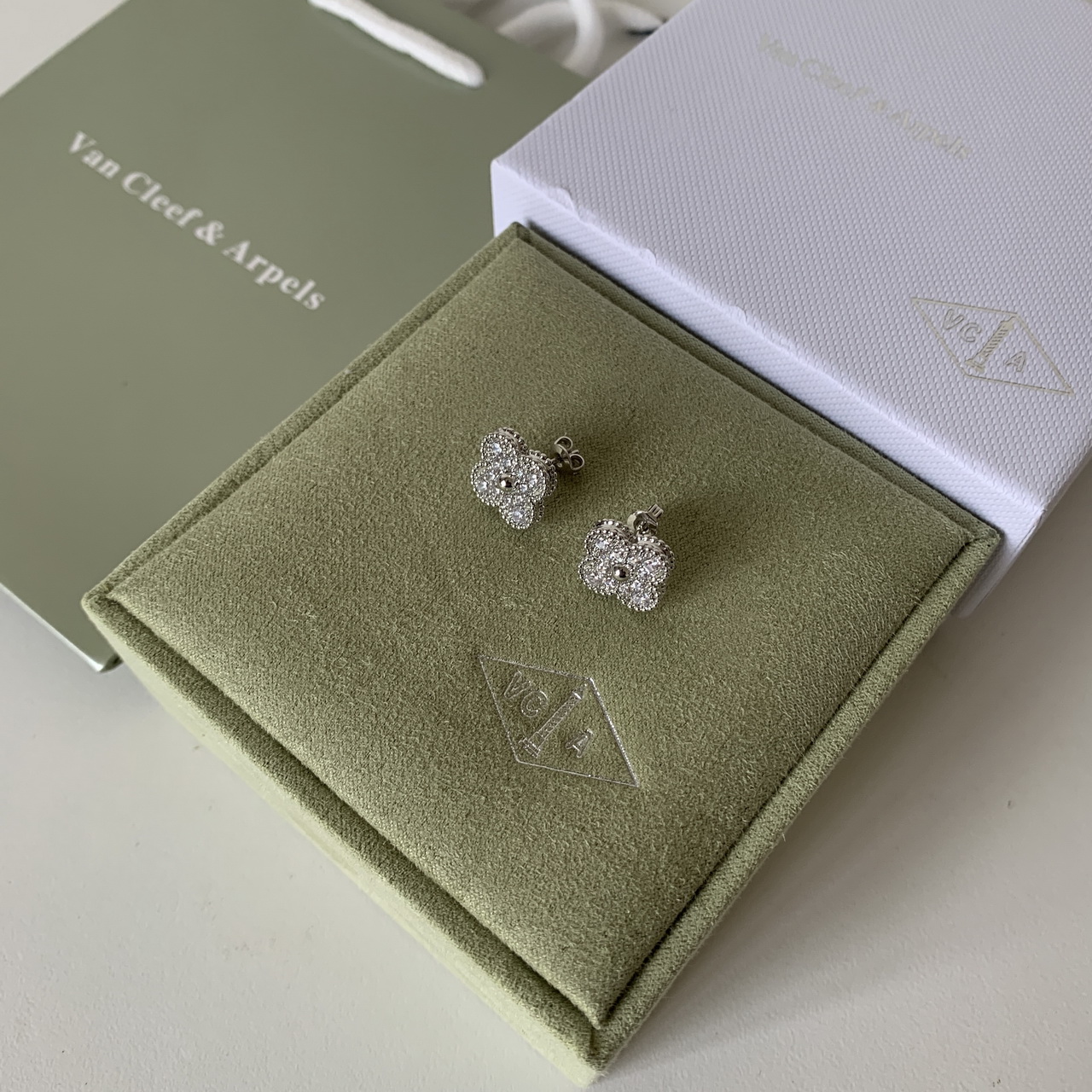 VanCleef&Arpels Earrings