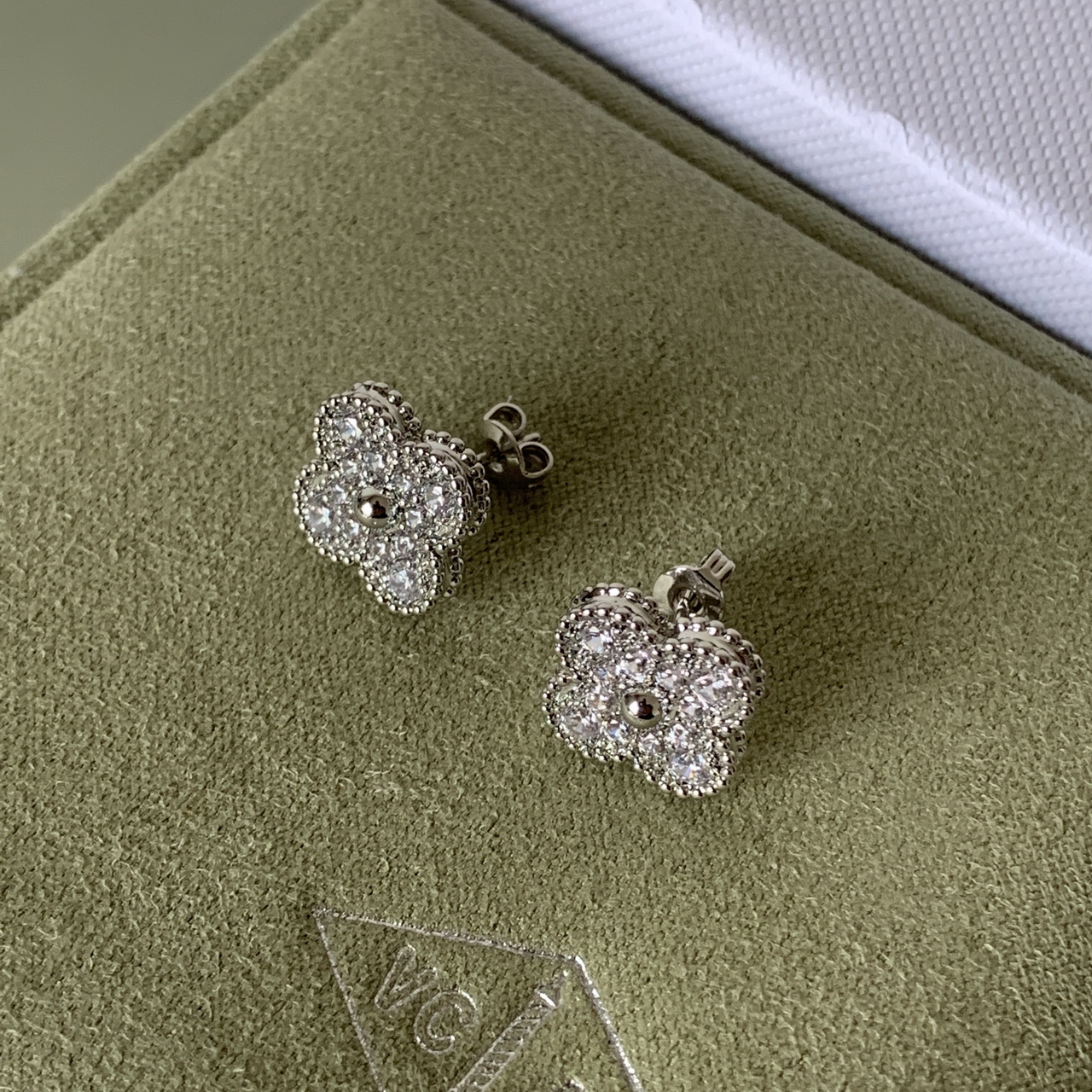 VanCleef&Arpels Earrings