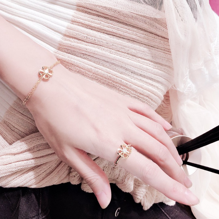 Bvlgari ring