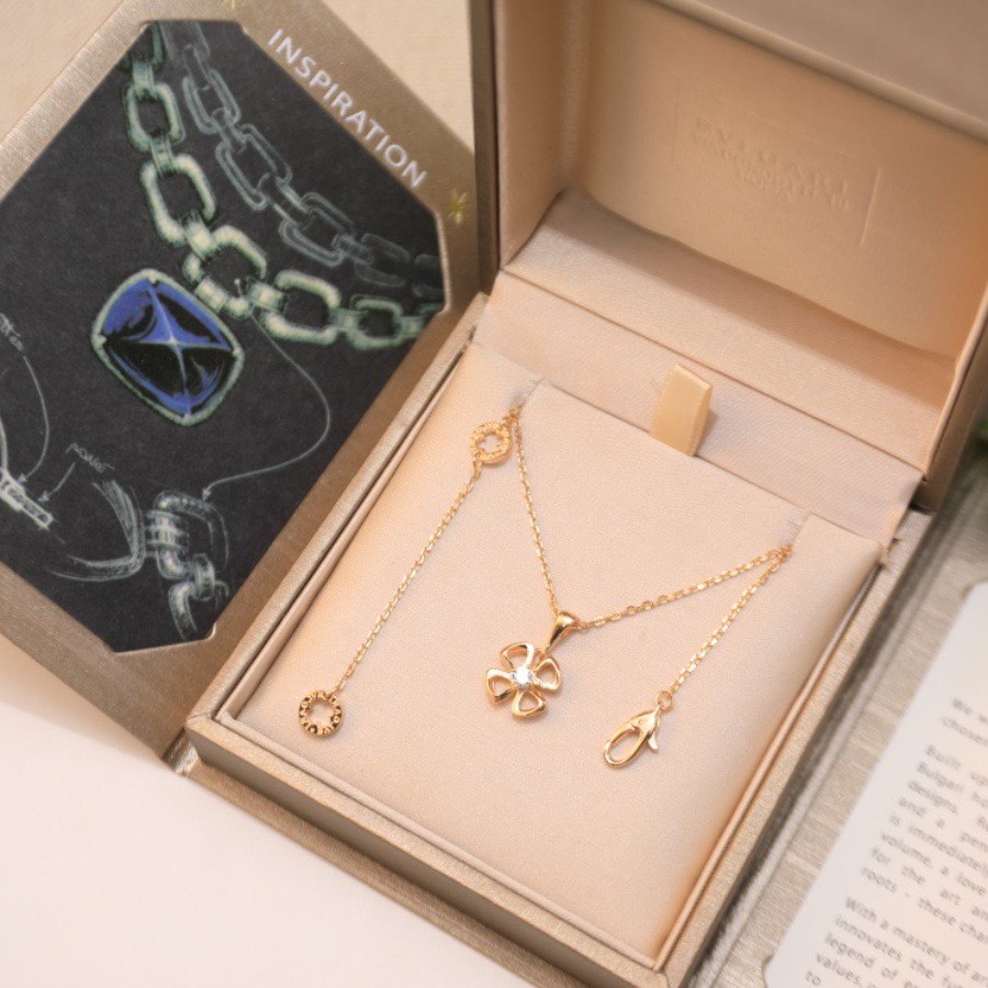 Necklaces & Pendants, Bvlgari