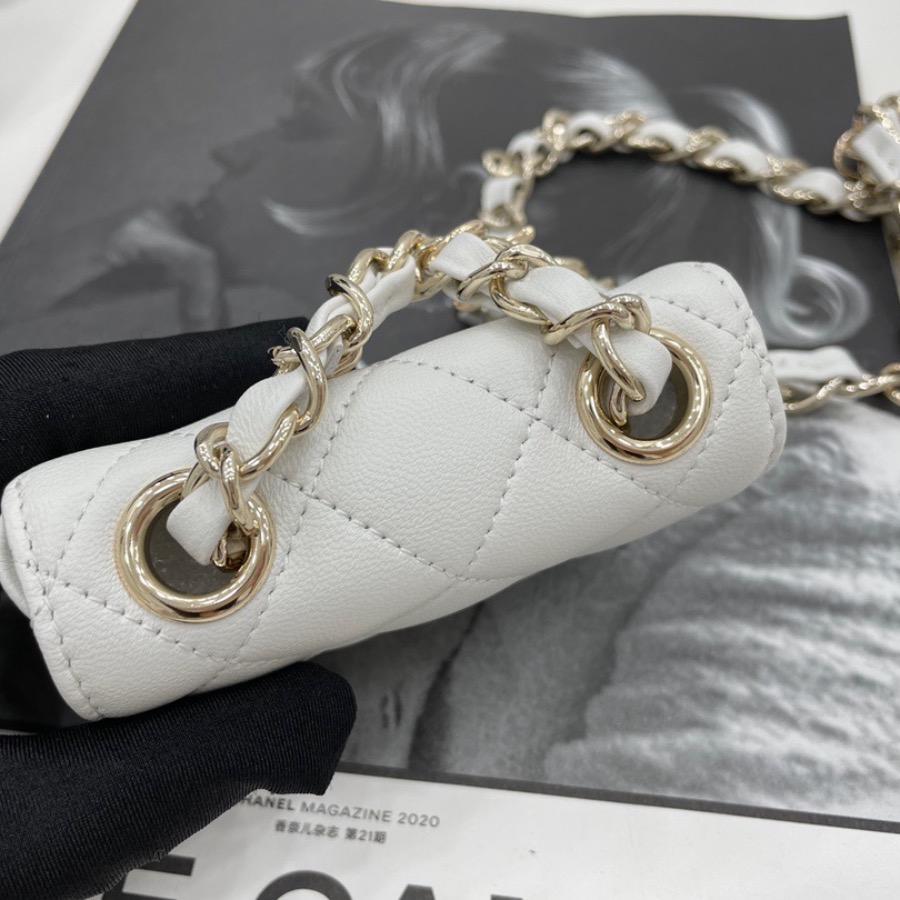 FLAP COIN PURSE WITH CHAIN