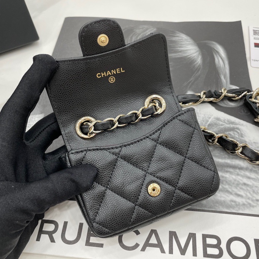 FLAP COIN PURSE WITH CHAIN