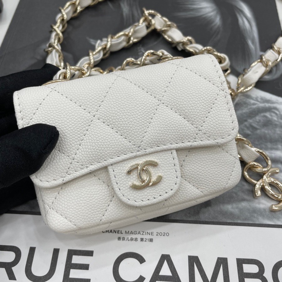 FLAP COIN PURSE WITH CHAIN