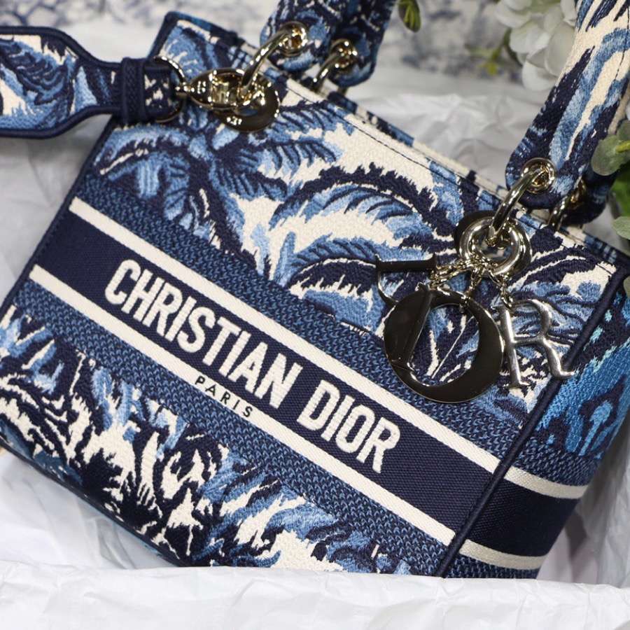 MEDIUM LADY D-LITE BAG
