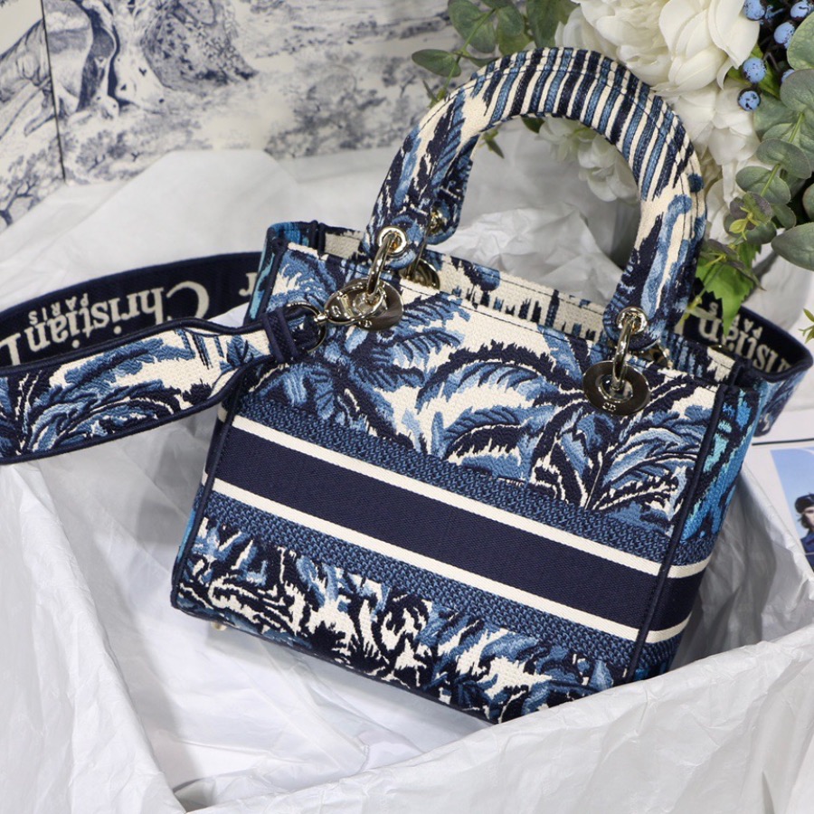 MEDIUM LADY D-LITE BAG