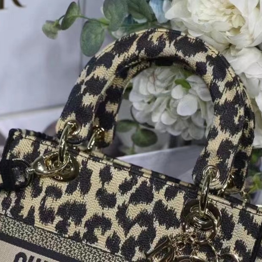 MEDIUM LADY D-LITE BAG