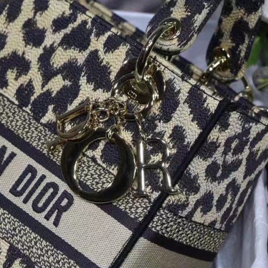 MEDIUM LADY D-LITE BAG