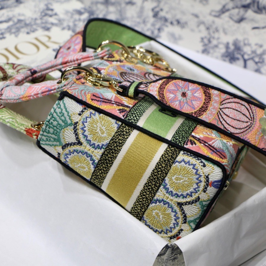 MEDIUM LADY D-LITE BAG