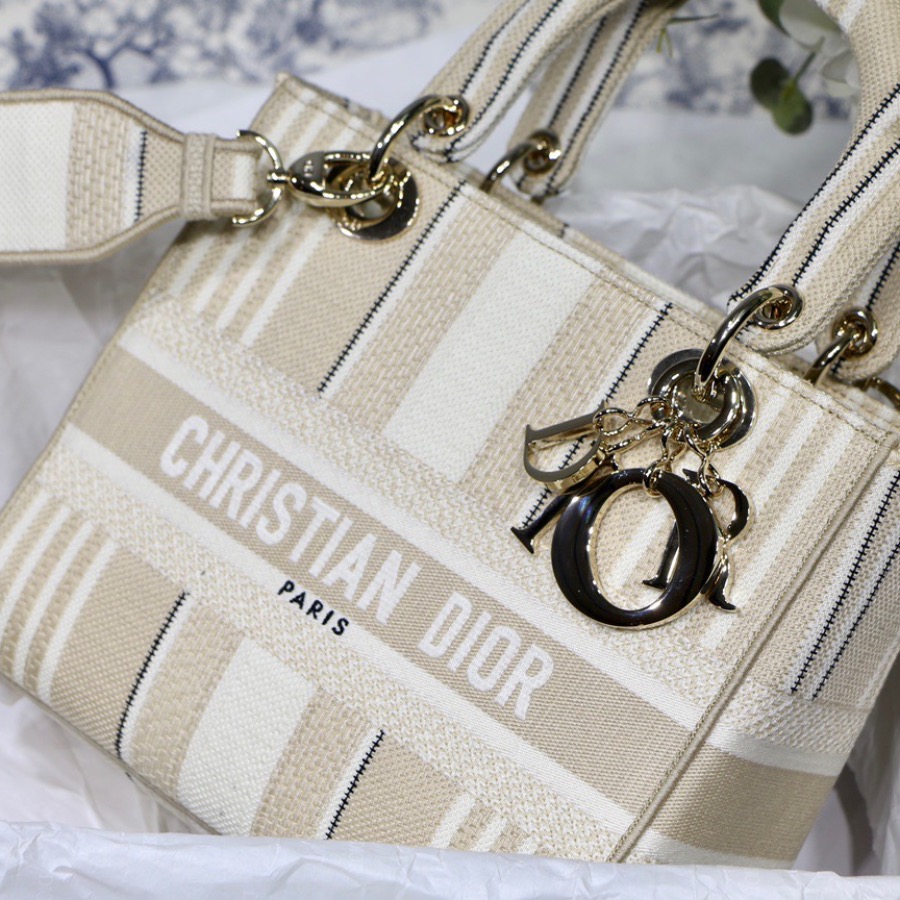 MEDIUM LADY D-LITE BAG