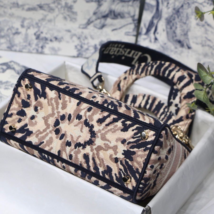 MEDIUM LADY D-LITE BAG