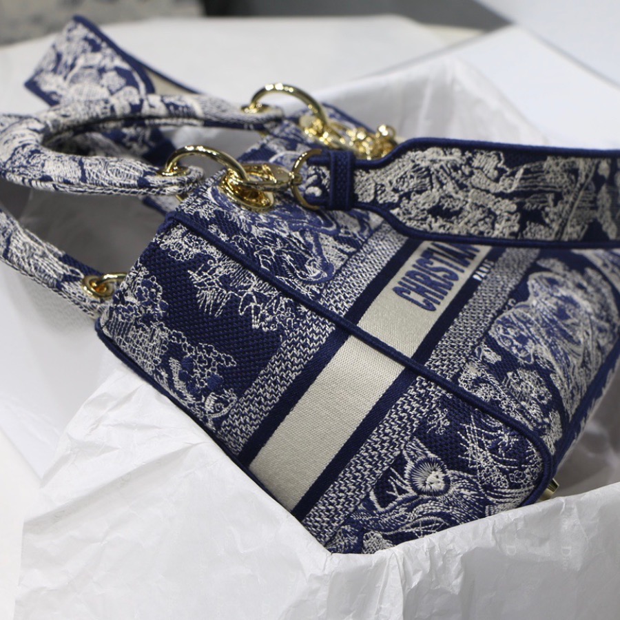MEDIUM LADY D-LITE BAG