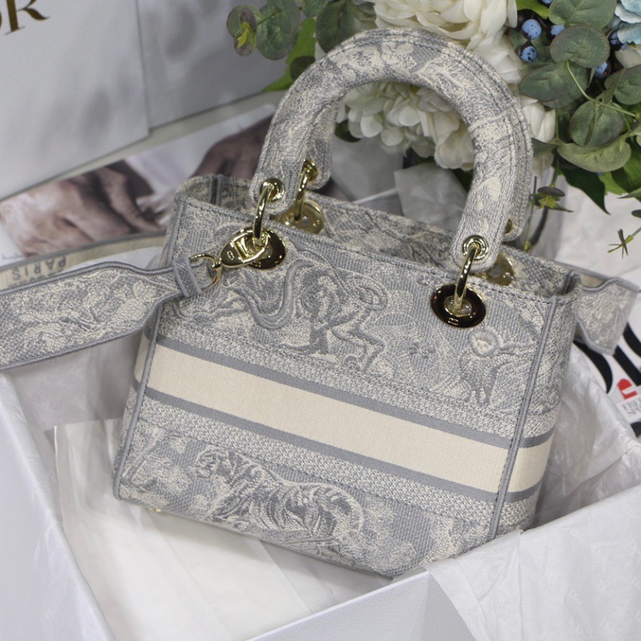 MEDIUM LADY D-LITE BAG