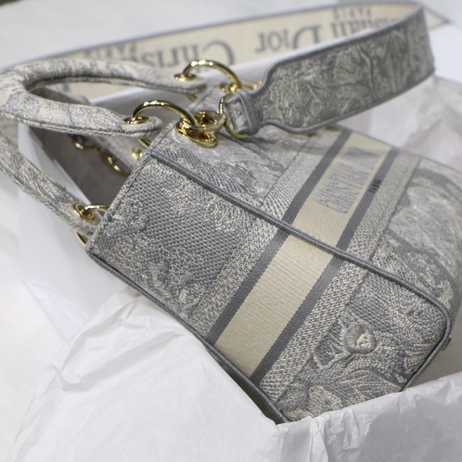 MEDIUM LADY D-LITE BAG