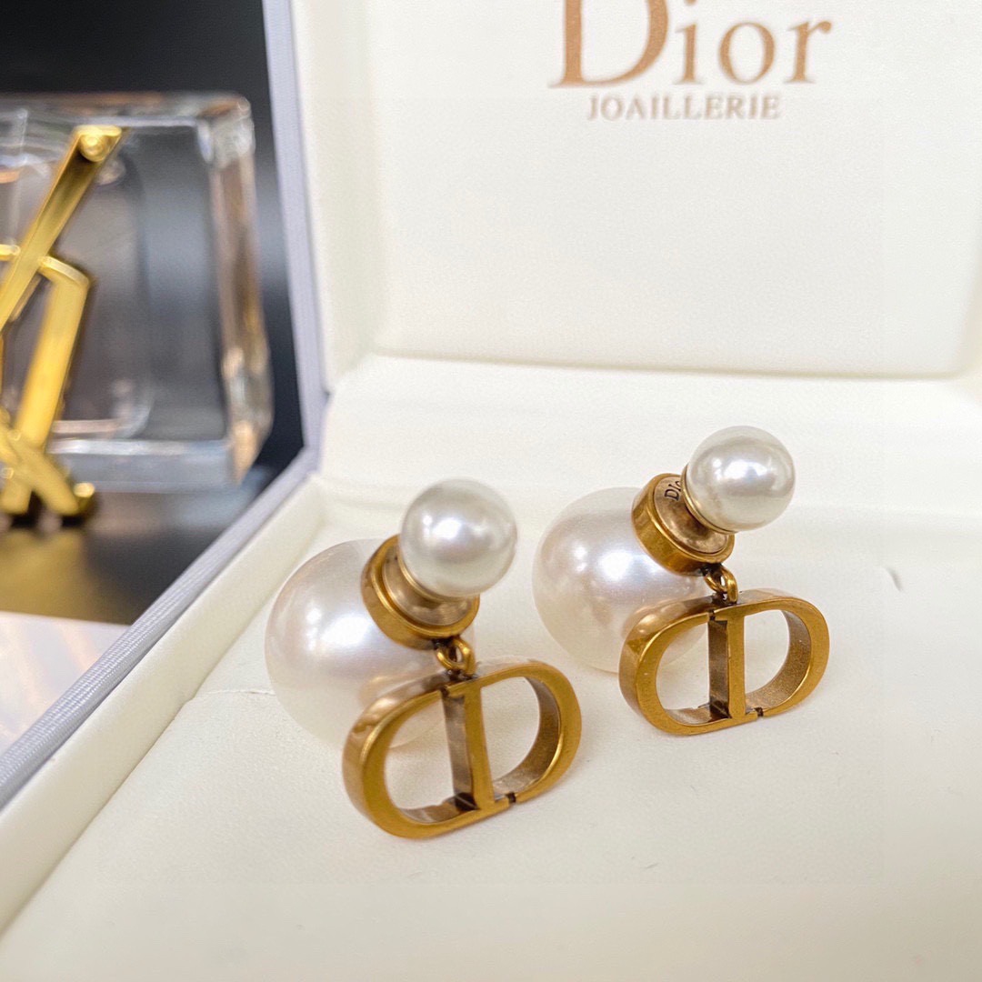 Christian Dior Earrings