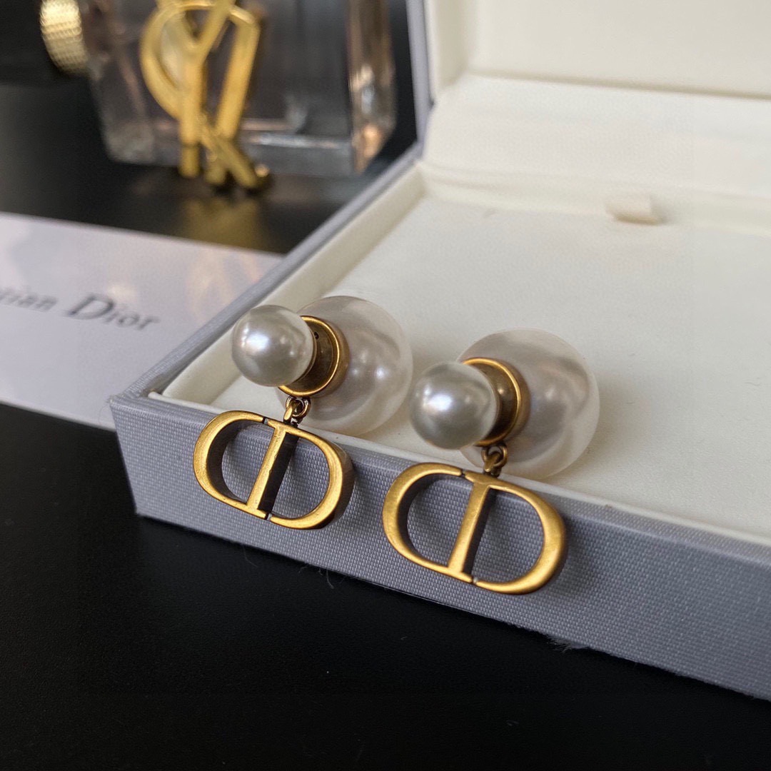 Christian Dior Earrings
