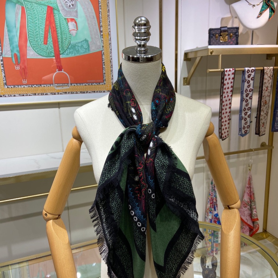 Dior Scarf