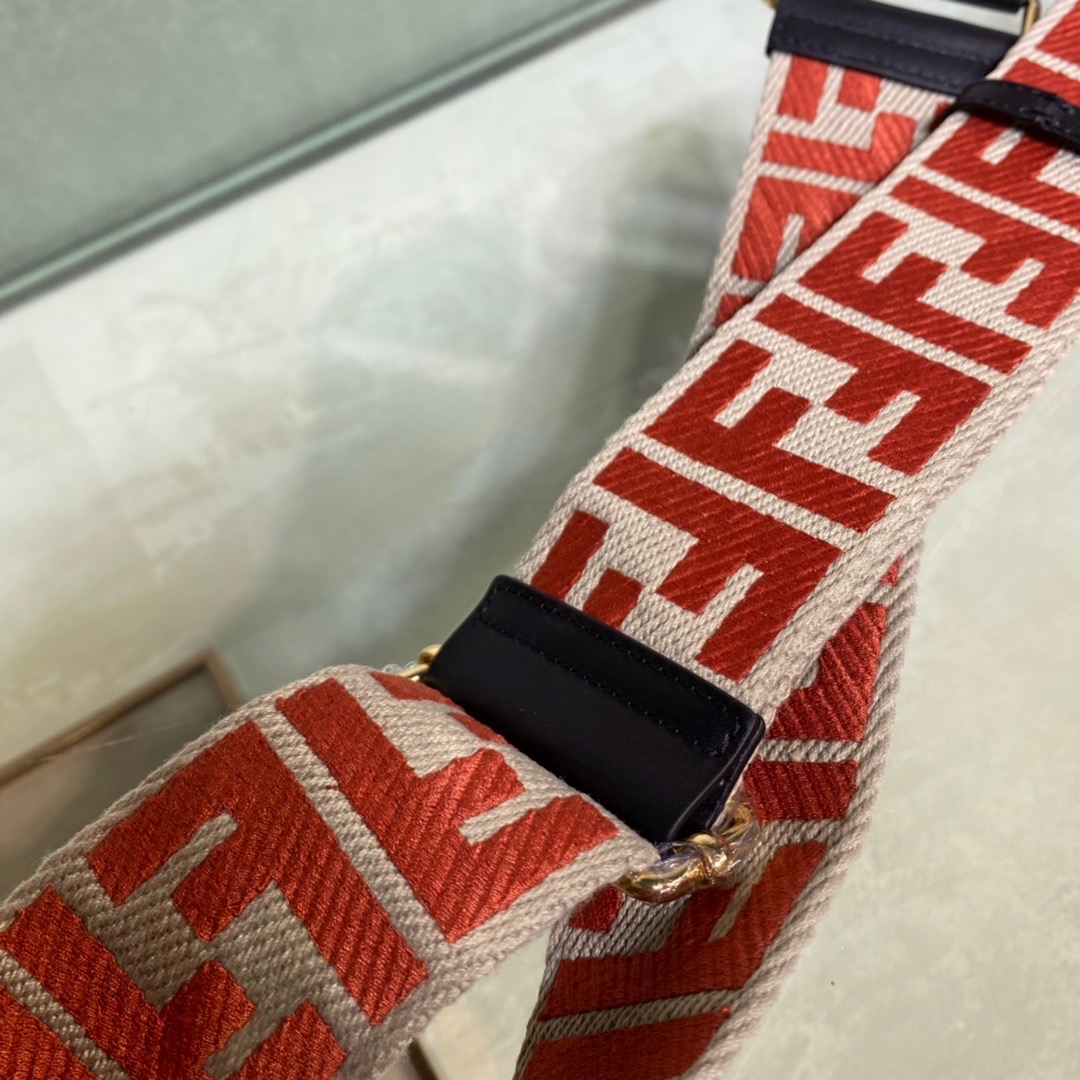 STRAP YOU, FENDI BAG ACCESSOIRES