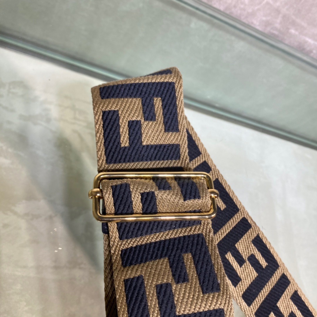 STRAP YOU, FENDI BAG ACCESSOIRES