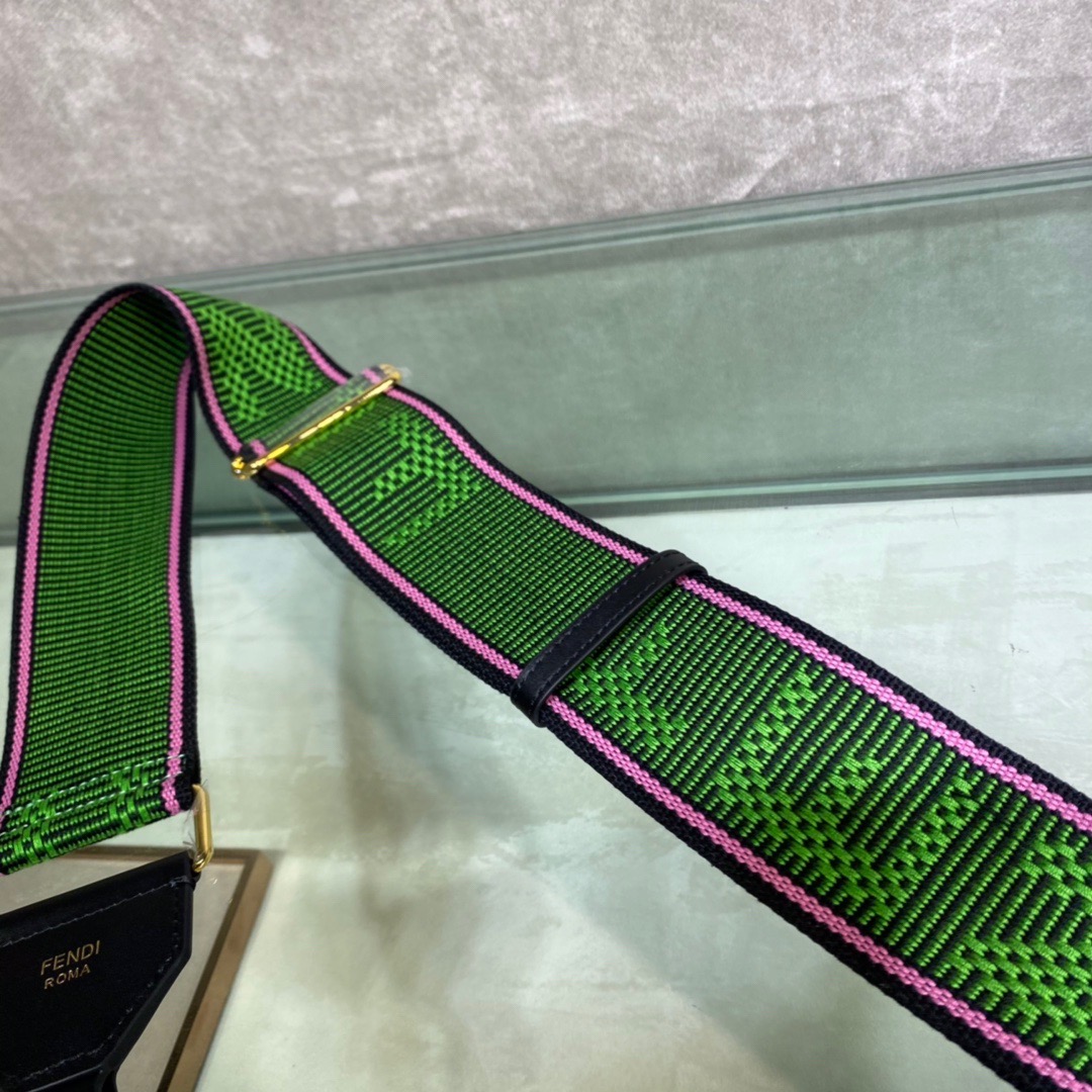 STRAP YOU, FENDI BAG ACCESSOIRES