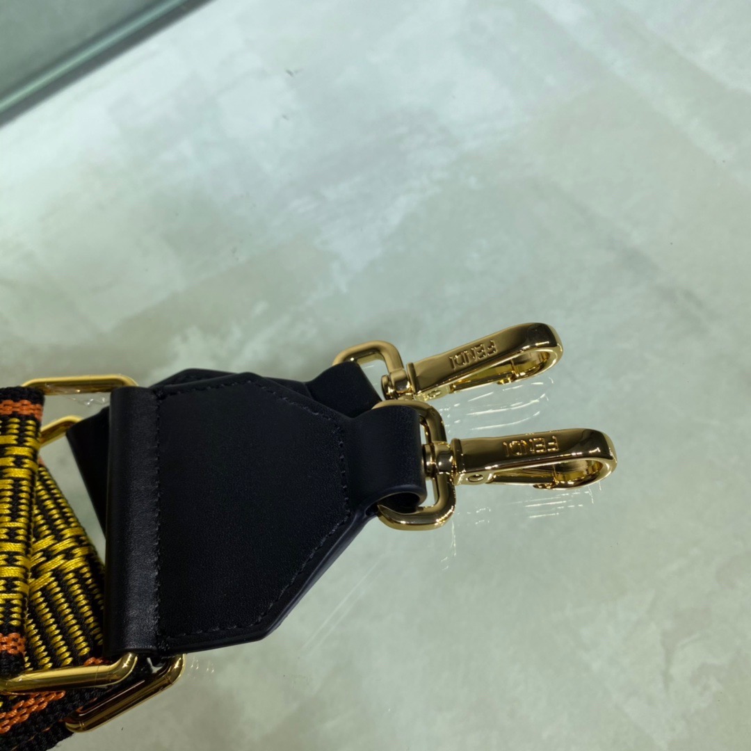 STRAP YOU, FENDI BAG ACCESSOIRES