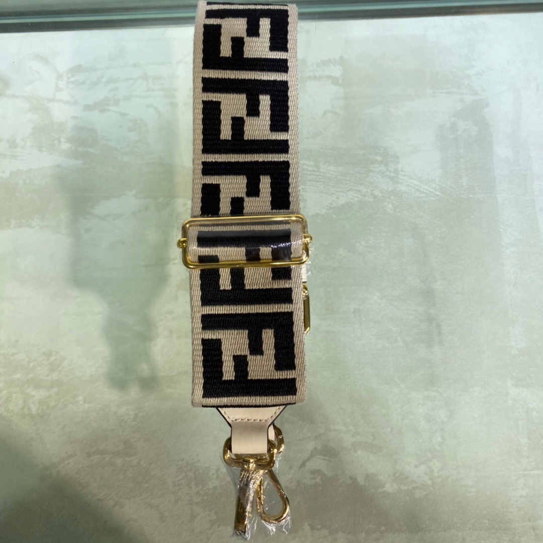 STRAP YOU, FENDI BAG ACCESSOIRES
