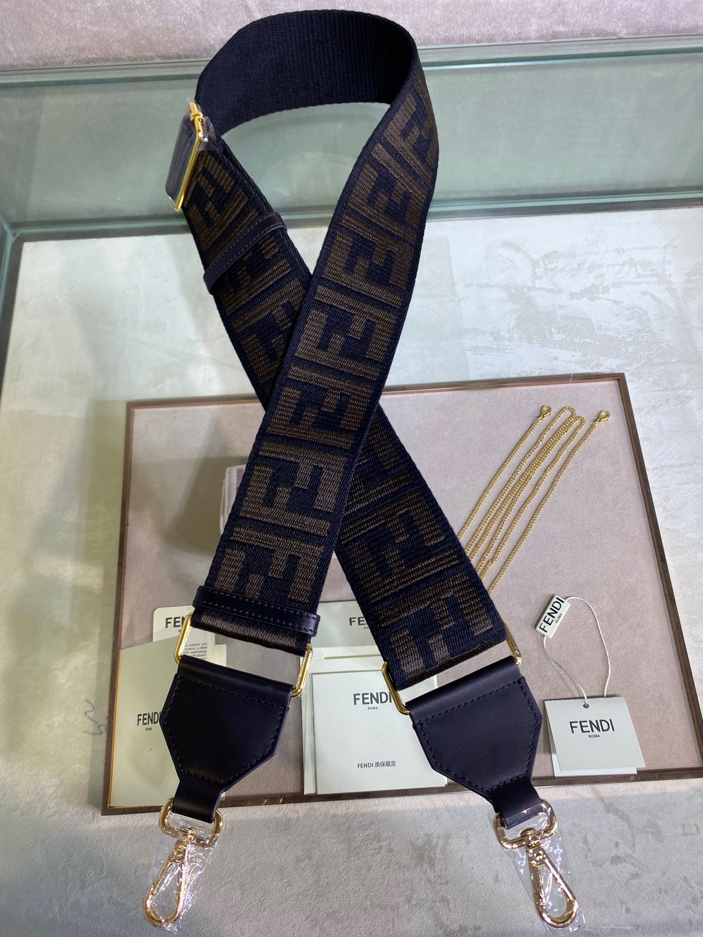 STRAP YOU, FENDI BAG ACCESSOIRES