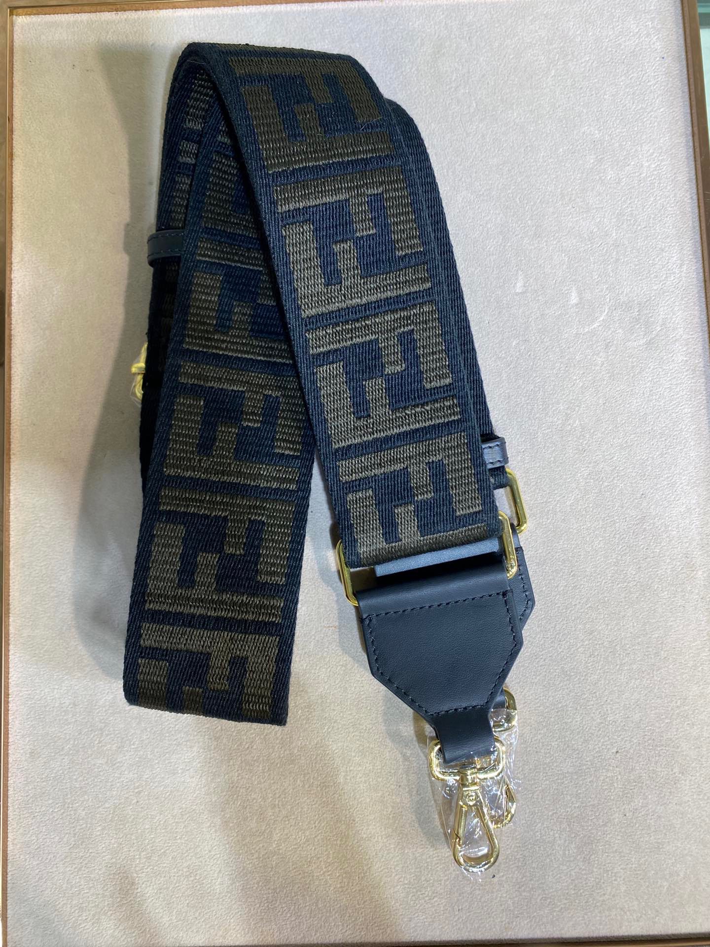 STRAP YOU, FENDI BAG ACCESSOIRES