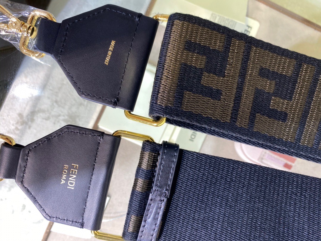 STRAP YOU, FENDI BAG ACCESSOIRES