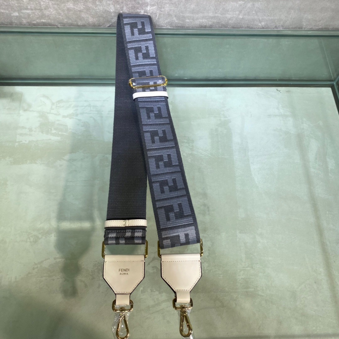 STRAP YOU, FENDI BAG ACCESSOIRES