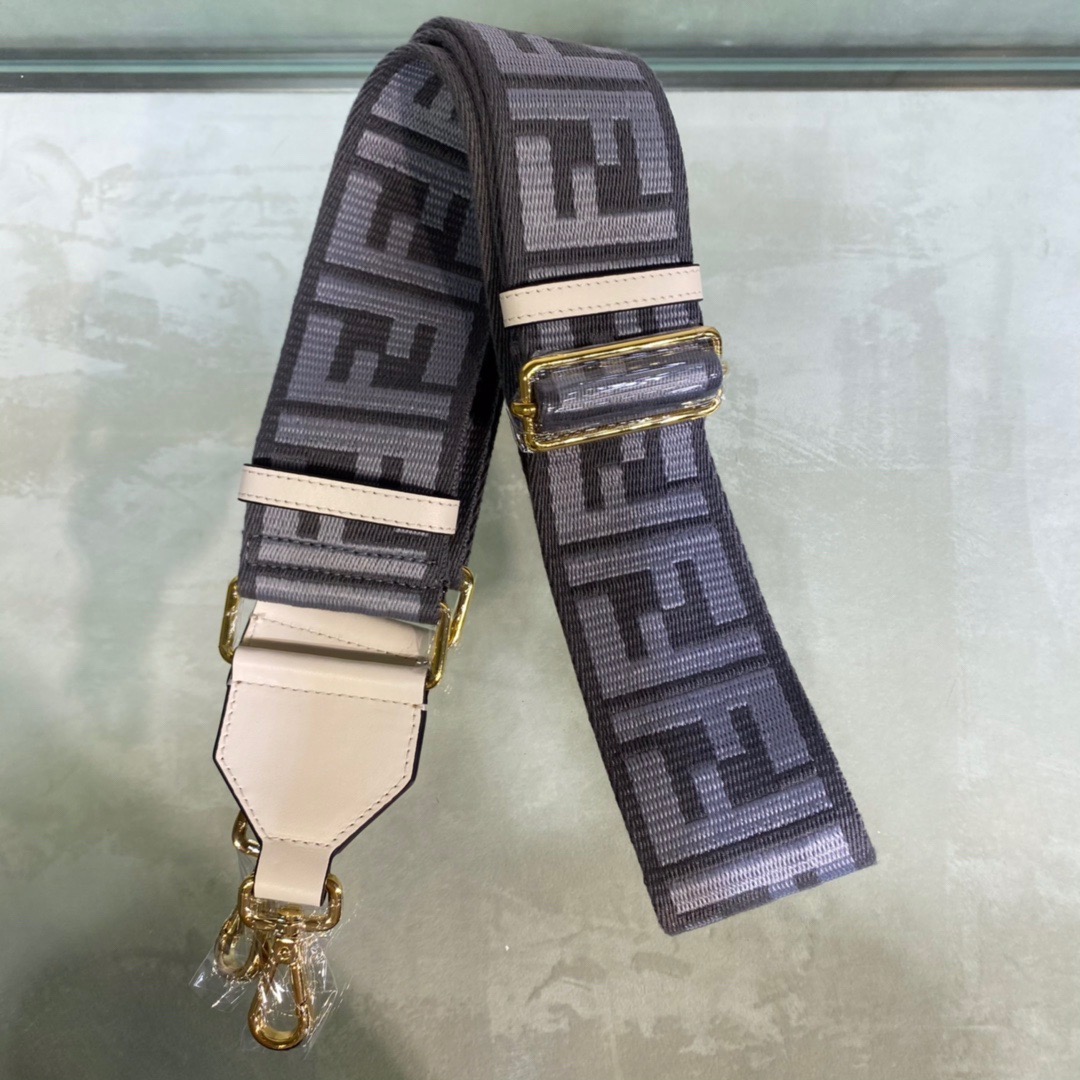 STRAP YOU, FENDI BAG ACCESSOIRES