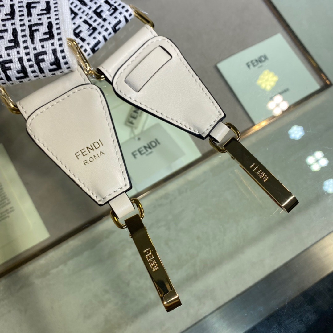 STRAP YOU, FENDI BAG ACCESSOIRES