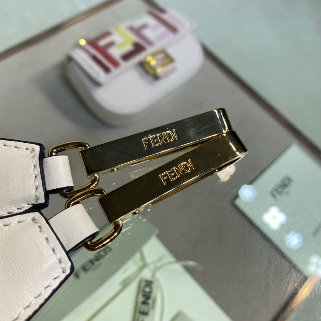 STRAP YOU, FENDI BAG ACCESSOIRES