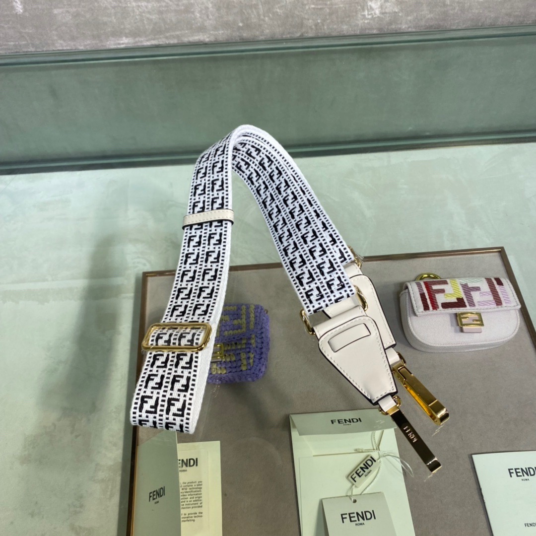 STRAP YOU, FENDI BAG ACCESSOIRES