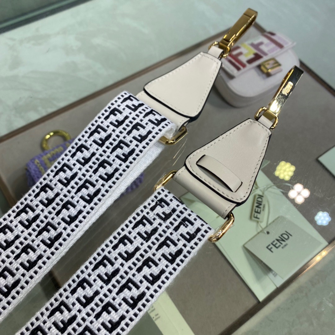 STRAP YOU, FENDI BAG ACCESSOIRES