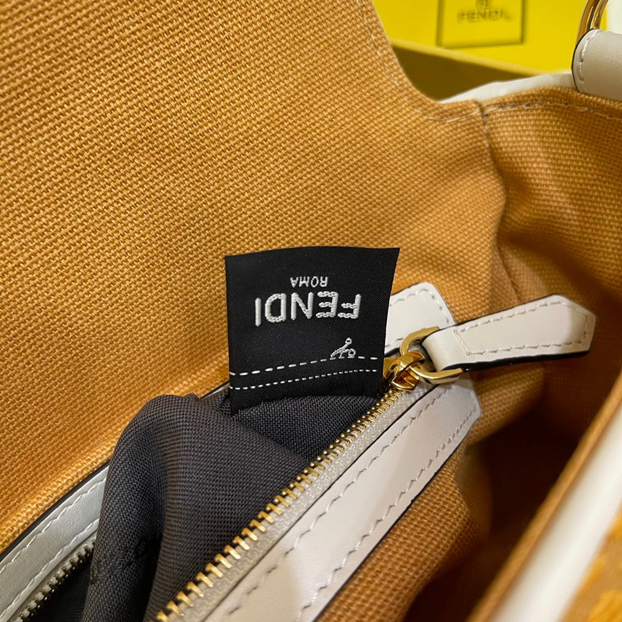 FENDI BAGUETTE, Multicolor embroidered canvas bag